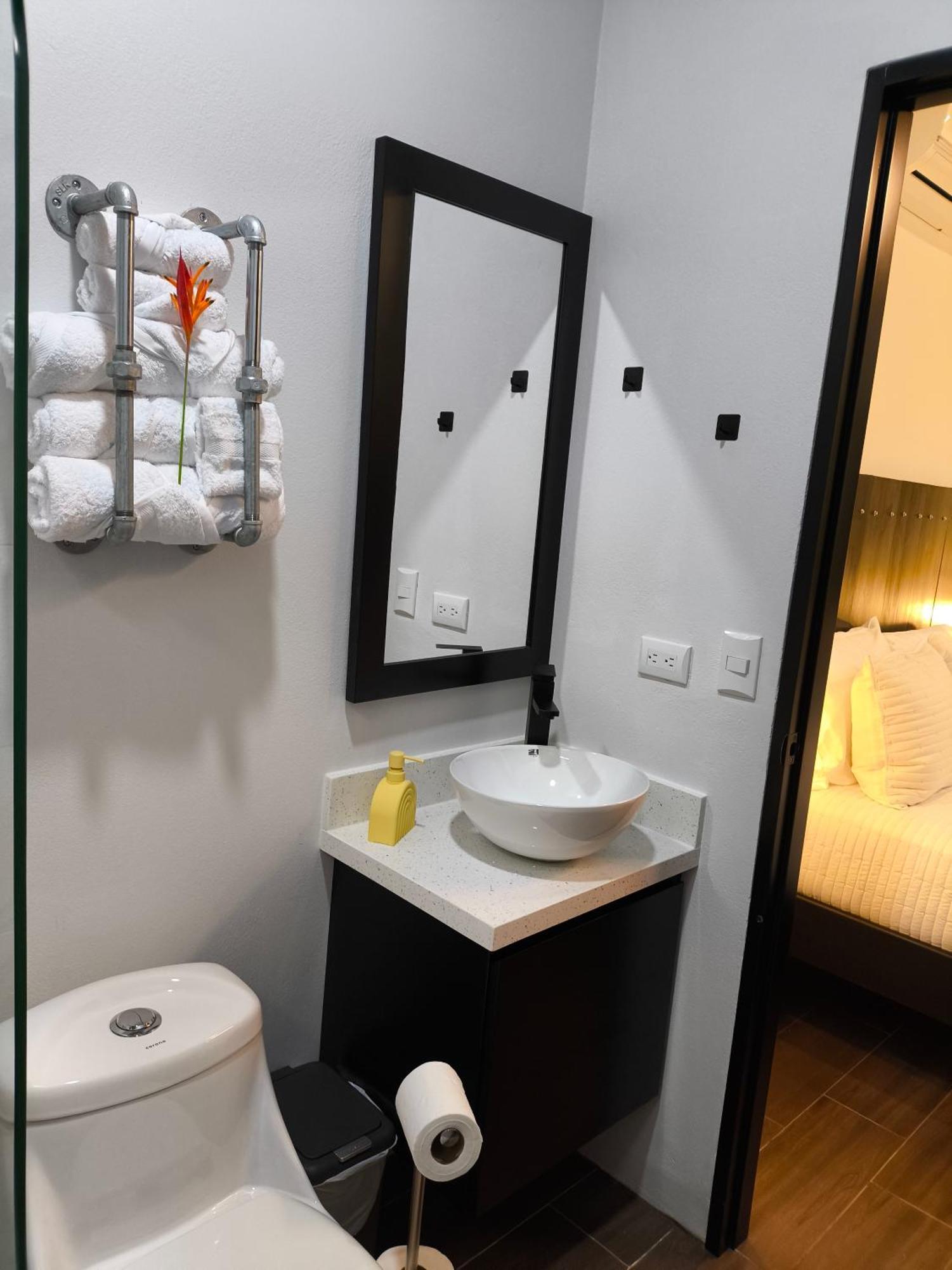 Madre Terra Bed & Breakfast Uvita Ngoại thất bức ảnh